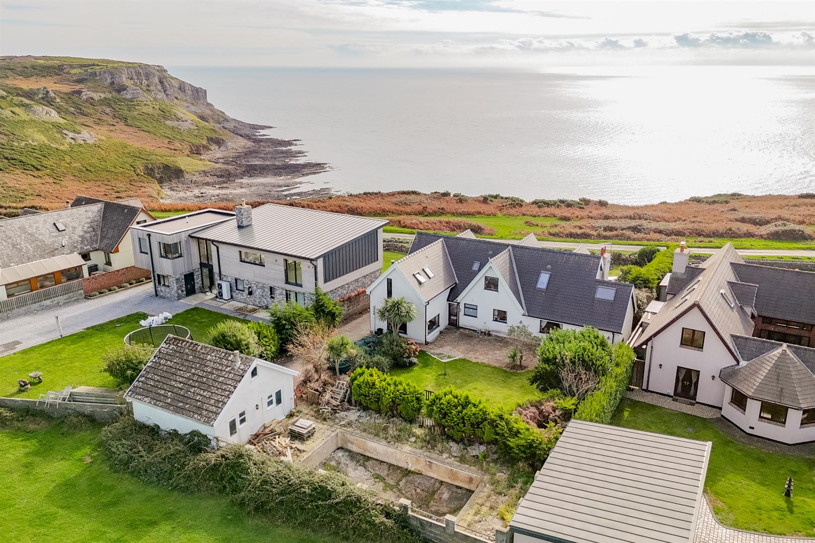 East Cliff, Pennard, Swansea, SA3 2AS